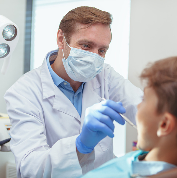 dentist and child patient